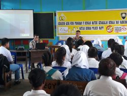 Polisi Sosialisasi Cegah Kenakalan Remaja