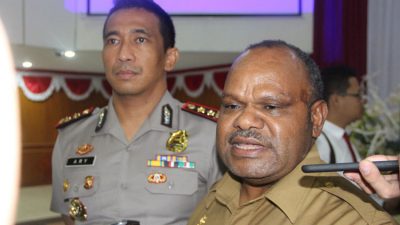 Bupati Kabupaten Puncak Jaya, Yuni Wonda