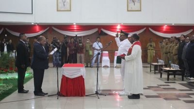 Lagi, FX Mote Dilantik Jadi Penjabat Bupati Deiyai
