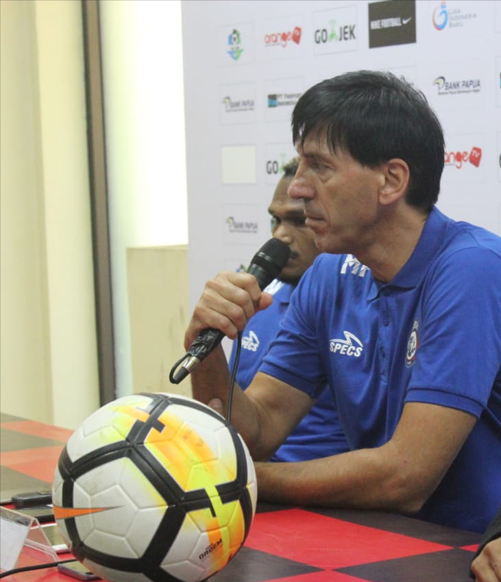 Pelatih Arema FC Milan Petrovic