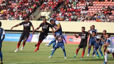 Gol Finalti Hilton Moreira Bawa Persipura Raih Tiga Poin. Persipura VS Arema FC 1-0