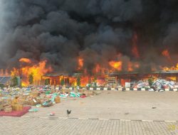 Puluhan Kios di Perbatasan RI-PNG Terbakar