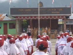 Kanit Lantas Polsek Sentani Kota Jadi Irup di Sekolah YPKP Sentani