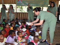 Peringati HUT Korem Ke 55 Danrem 172/PWY Kunjungi Anak-Anak Paud Pacema