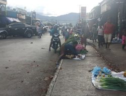 Disnakerindag Akan Tertibkan Pedagang Asli Papua Pada Jalan Irian