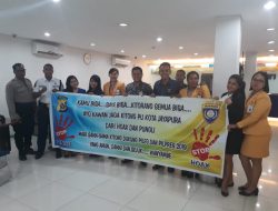 Polisi Sosialisasi Saber Pungli dan Anti Hoax Kepada Karyawan Bank Mandiri