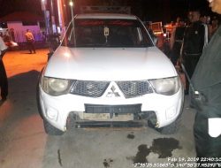 Pengemudi Dipengaruhi Miras, Mobil Strada Seruduk 2 Pengendara Motor di Padangbulan dan Waena