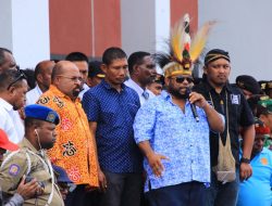Datangi Kantor Gubernur Papua, Ribuan Massa Tolak Cara-Cara KPK “Gertak” Lukas Enembe