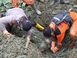 Dua Jenazah Kembali Ditemukan Anjing Pelacak