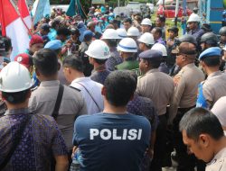 Keluhkan Pemadaman Bergilir, Mahasiswa Unjuk Rasa PLN Timika