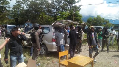 Perhitungan Suara TPS 51 Dilakukan Di Kantor KPU Dengan Pengawalan Ketat