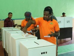 Warga Binaan Lapas Klas II B Wamena Salurkan Hak Suaranya