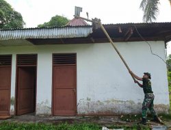 Satgas Yonif 725/ WRG Rehab Pos Yandu Guna Tingkatkan Layanan Kesehatan