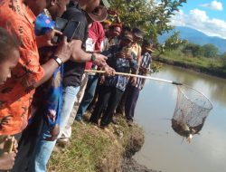 Wabup Marthin : Uang Ada DiKampung Jika Rajin Bekerja