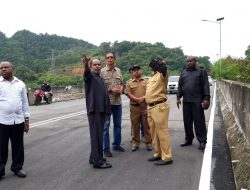 Begini Ketegasan Ketua DPR Papua Soal Kendaraan Yang Melewati Jalan Ring Road Hamadi-Skyland