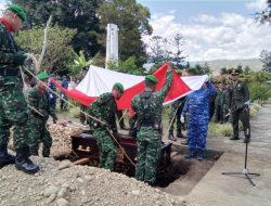 Pangdam Pimpin Upacara Pemakaman Pratu Anumerta Usman Helembo