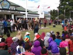 Ratusan Pendemo Padati Kantor Bupati, Pemda Akan Tutup Baseman Mal Wamena