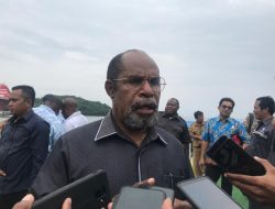 Ketua DPRP Akan Kembalikan Tiga Kendaraan Dinas