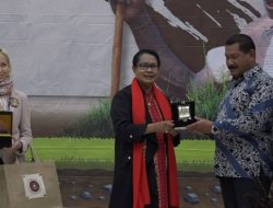 Terkait Anak Jalan, Bupati Akan Koordinasikan Dengan Bupati Pemekaran