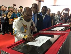 Diresmikan Gubernur, Gedung II DPR Papua Siap Digunakan