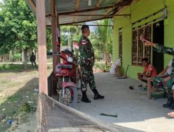 Komandan Satgas (Dansatgas) Yonif Raider 300/Bjw Silaturahmi Dengan Ondoafi