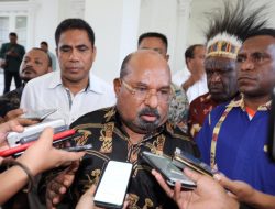 Gubernur ‘Ngaku’ Pusing Atur Mahasiswa Yang Mulai Kembali ke Papua