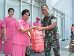 Sambut Hari Jadi ke 71 Polwan dan HUT Lalu Lintas ke 76, Bhayangkari Polda Papua Gelar Bhakti Sosial
