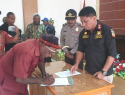Sekda Lanny Jaya Minta Mahasiswa Tetap Berkuliah Dan Jangan Terprovokasi