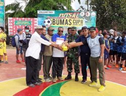 Danramil 1711-13/GTR Buka Turnamen Futsal Bumas Cup II