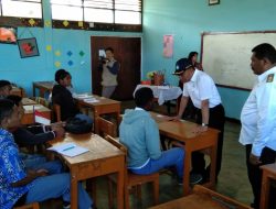 Menteri Pendidikan Pantau Sejumlah Sekolah Di Wamena