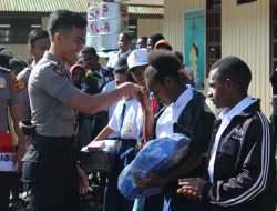 Peringatan Sumpah Pemuda, Ini Pesan Binmas Noken Pada Siswa SMP 1 Puncak Jaya