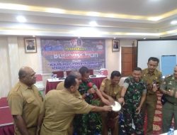 Dispora Kabupaten Jayapura Latih 50 Pemuda Gereja Dan Mesjid Buat Souvenir PON