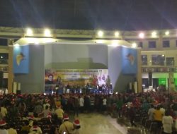 Kodam Cenderawasih Gelar KKR dan Bagi Bingkisan Kepada Masyarakat Papua