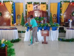 Sambut Natal, Polres Mamberamo Tengah Gelar Bhakti Sosial di Gereja