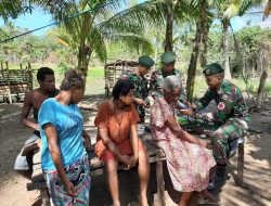 TNI Keliling Kampung Lakukan Pengobatan Gratis di Kondo