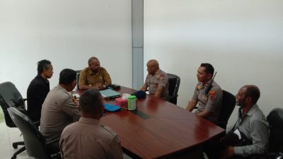 Brimob Polda Papua Dukung Pengamanan Pelantikan DPRD Jayawijaya