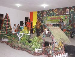Brimob Batalyon D Pelopor Gelar Natal Bersama Anak Panti Asuhan