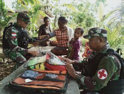 Ini Bentuk Peduli Kesehatan TNI Terhadap Masyarakat di Perbatasan