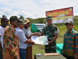 Masyarakat Adat Keerom Serahkan 10 Hektar Tanah Kepada TNI