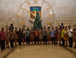 Pergantian Tahun, Kapolda Hadir di Halaman Kantor Gubernur Papua