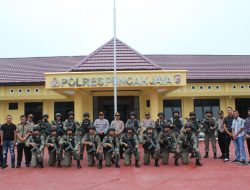 Sukacita Tahun Baru Dari Aparat Gabungan TNI/Polri di Gereja Gidi Yalu