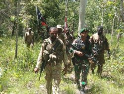TNI AD dan PNGDF Gelar Patroli Patok Bersama di Perbatasan RI-PNG
