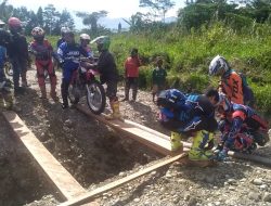 Bupati Dan Wakil Pantau Ruas Jalan Tembus Musatfak-Ussilimo