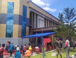 Bank Papua Cabang Wamena Terapkan Sosial Distance Bagi Nasabah