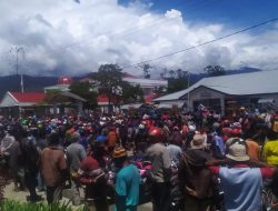 Penyaluran Bantuan Dengan Berkerumun, Potensi Penyebaran Covid-19