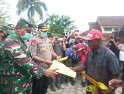 Pangdam XVII Cenderawasih Bersama Kapolda Papua Sampaikan Belasungkawa Tewasnya Dua Warga Sipil yang Tertembak