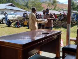 Relawan Bantu Alat Kerja Dan Ajak Masyarakat Budayakan 3 W