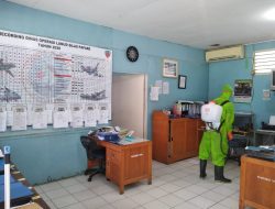 Lanud SPR Perangi Covid 19 Lewat Penyemprotan Disinfektan