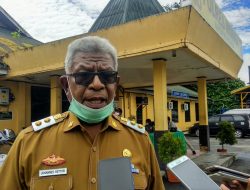Wabup Mimika Akui Adanya Modus Penjual Miras Lewat Pintu Belakang