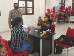 Polisi Amankan Jalannya Pemberian Bantuan Tunai Kepada Masyarakat
